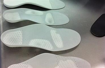 Taban Ağrısına Son: Kişiye Özel Ortopedik 3D Baskı Ayakkabı Tabanları Geliyor.